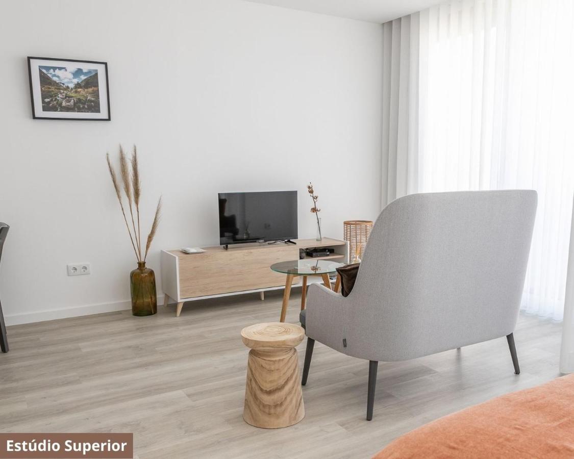 Triade Apartamentos Авейру Екстер'єр фото